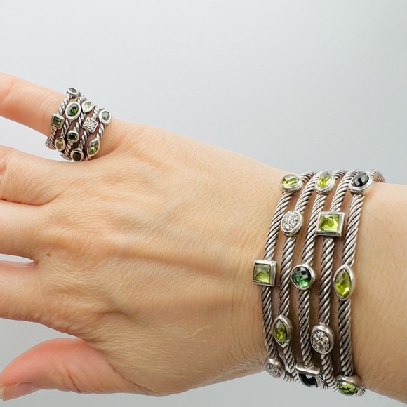 David Yurman Five Row Confetti Peridot
Tourmaline Diamond Bracelet - Picture 6 of 9